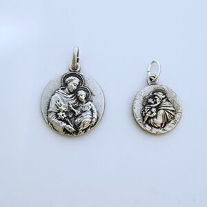 Vtg Saint St Anthony Relic Pendant Medals Patron of Lost Articles Lot of 2